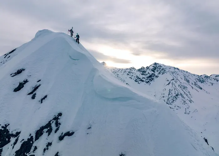 Subretta-2 By Interhome